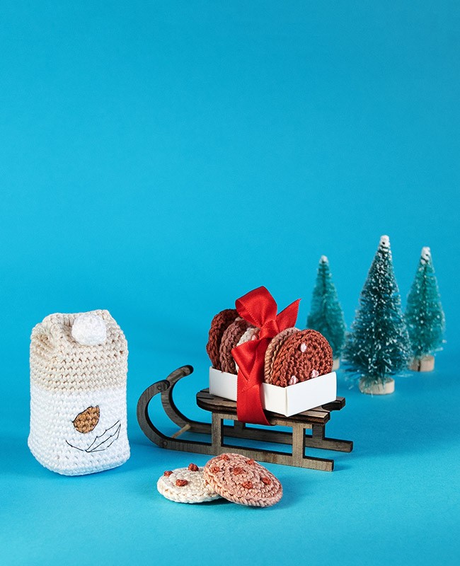 DIY Brique de lait d'amande et cookies au crochet