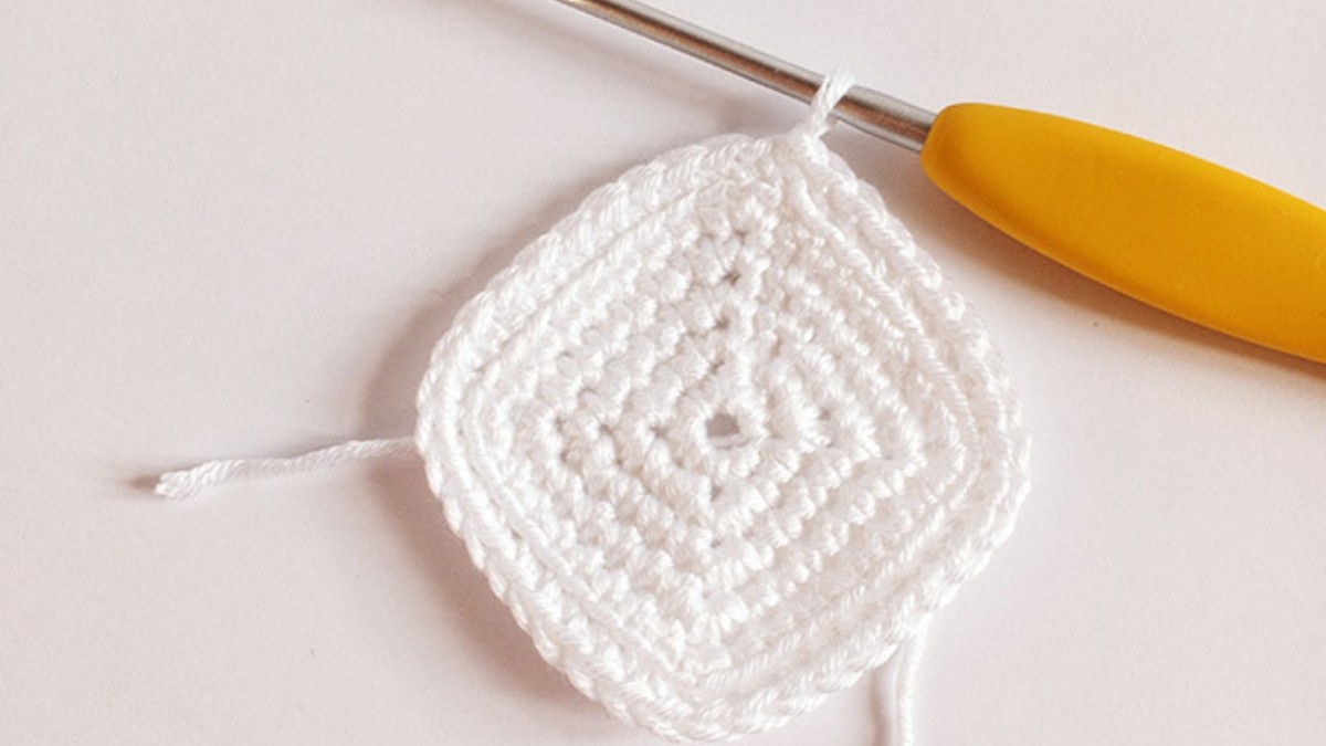 DIY Brique de lait d'amande et cookies au crochet : Etape 2