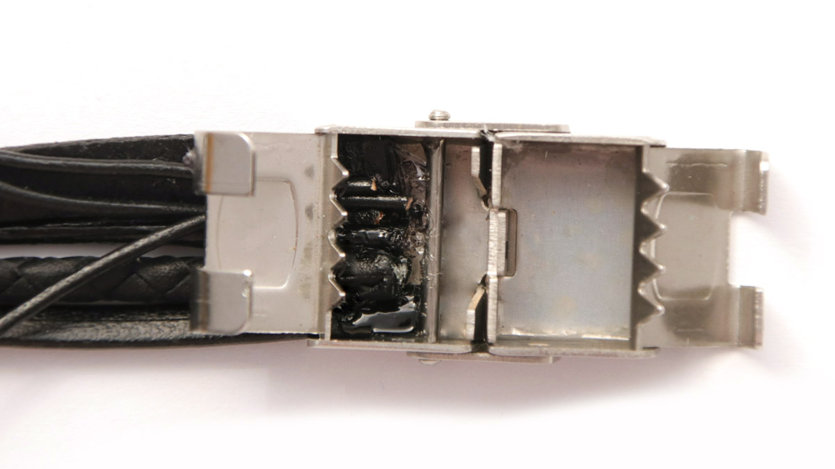 Bracelet Multirang Lacets et Cordons en cuir : Etape 2