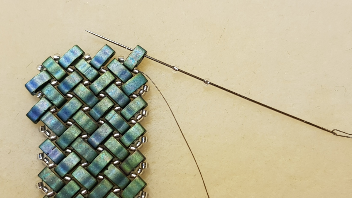 Collier Ancien Perles Chevron Bleu 9mm 6 Couches - Perles En Verre, Fait Main, Népal/Thaïlande