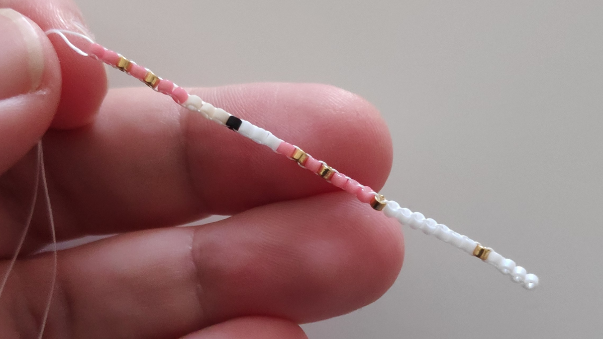 DIY tissage Noël brickstitch motif Casse Noisette en perles Miyuki Délicas : Etape 2