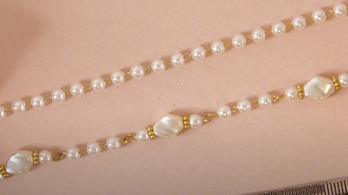 Lot De 3 Bracelets Dorés Avec Perles Blanches - Alliage, Style Décontracté - Occasion