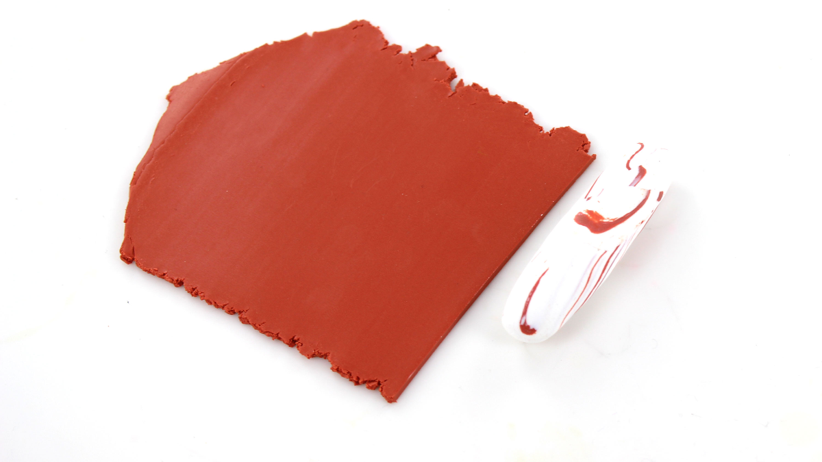 Boucles d'oreilles fleurs en polymère texture tissu et effet marbré : Etape 3 Boucles d'oreilles fleurs en polymère texture tissu et effet marbré : Etape 3