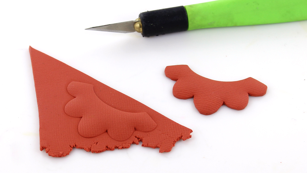 Boucles d'oreilles fleurs en polymère texture tissu et effet marbré : Etape 8 Boucles d'oreilles fleurs en polymère texture tissu et effet marbré : Etape 8