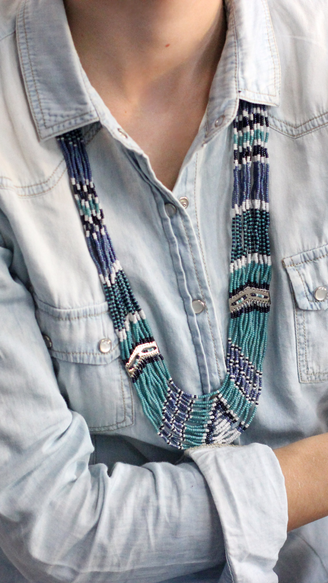 Schéma Collier long multirangs avec perles de rocailles miyuki bleu et turquoise