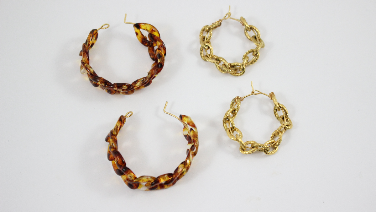 Boucles d'oreilles créoles grosses mailles acier inoxydable doré et acrylique : Etape 6