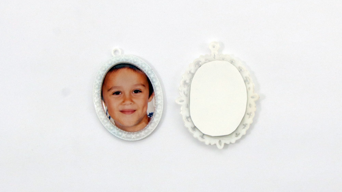 Cadres en résine avec inclusion de papier photo : Etape 4