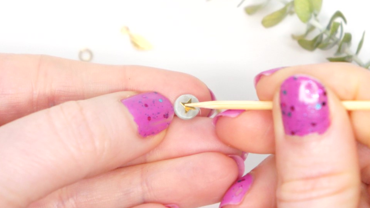 Bague Plaqué or cabochon Amazonite et étoile dorée : Etape 1 Bague Plaqué or cabochon Amazonite et étoile dorée : Etape 1