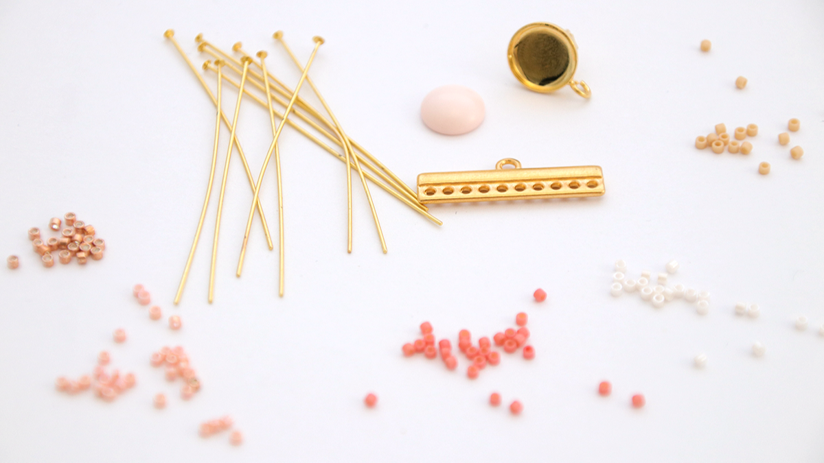 Boucles d'oreilles à franges Pastel en perles Miyuki Délicas 11/0 : Etape 1