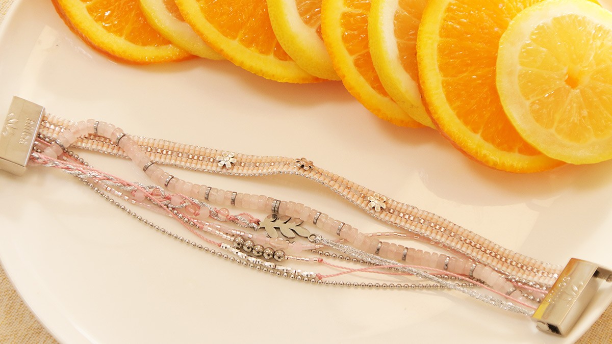 Bracelet multirangs effet stacking en quartz rose et acier inoxydable avec fermoir Hiilos Bracelet multirangs effet stacking en quartz rose et acier inoxydable avec fermoir Hiilos