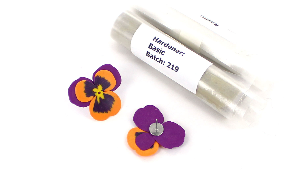 Boucles d'oreilles pensées en pâte polymère : Etape 17