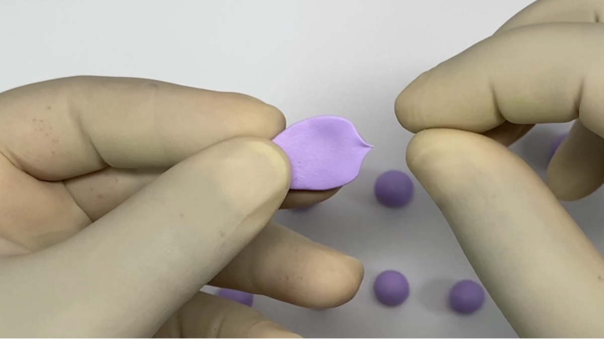 3 idées DIY pour recycler vos bocaux avec de la pâte polymère : Etape 16