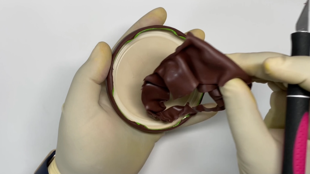 3 idées DIY pour recycler vos bocaux avec de la pâte polymère : Etape 28