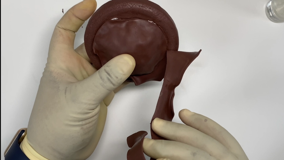 3 idées DIY pour recycler vos bocaux avec de la pâte polymère : Etape 31