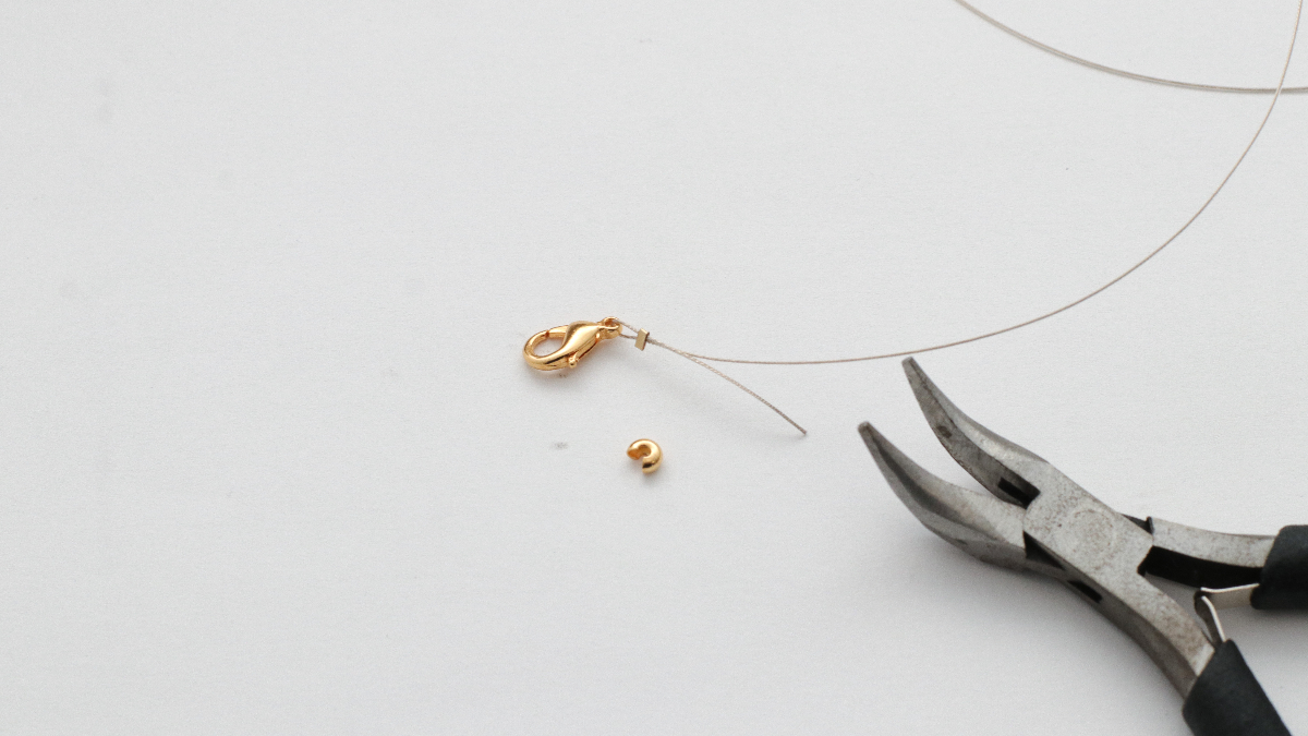 Collier tendance en pierres gemmes Agate teintée, perles Miyuki et briolette facettée Aventurine : Etape 1