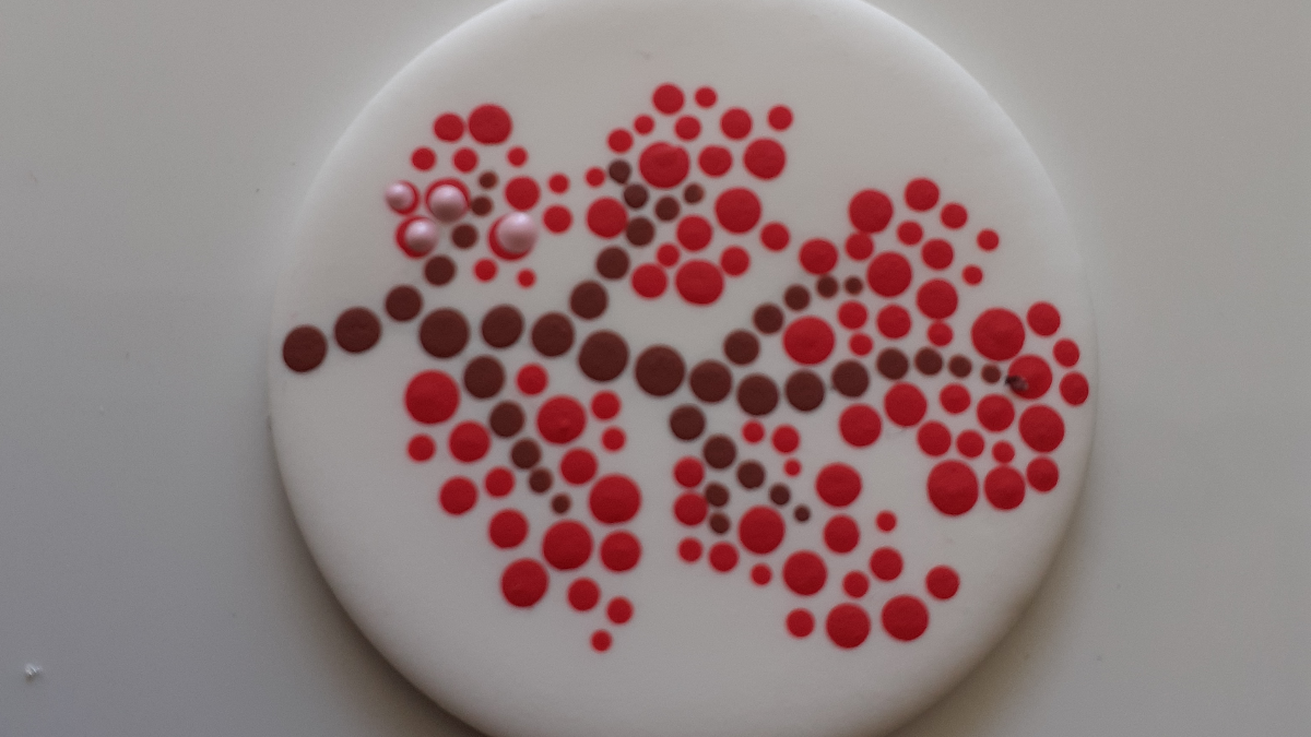 DIY Pendentif pâte polymère et motif fleurs technique dotting tool : Etape 11 DIY Pendentif pâte polymère et motif fleurs technique dotting tool : Etape 11