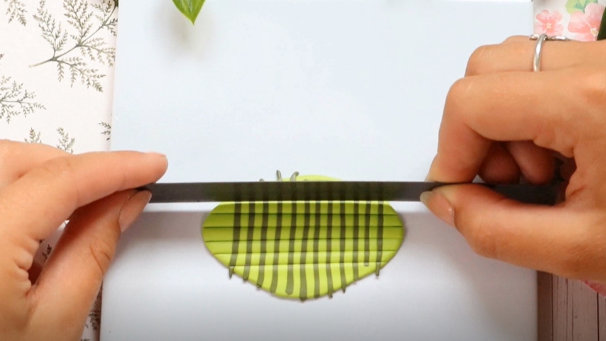 Boucles d'oreilles fruits motif pastèque en pâte polymère : Etape 7