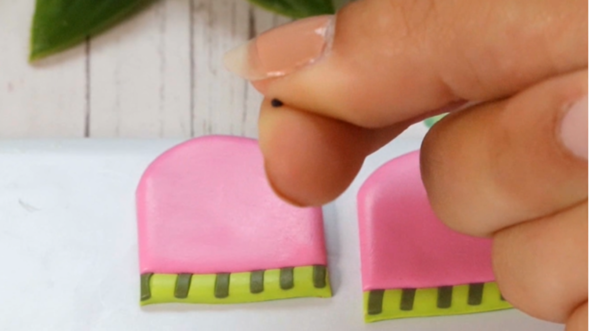 Boucles d'oreilles fruits motif pastèque en pâte polymère : Etape 13