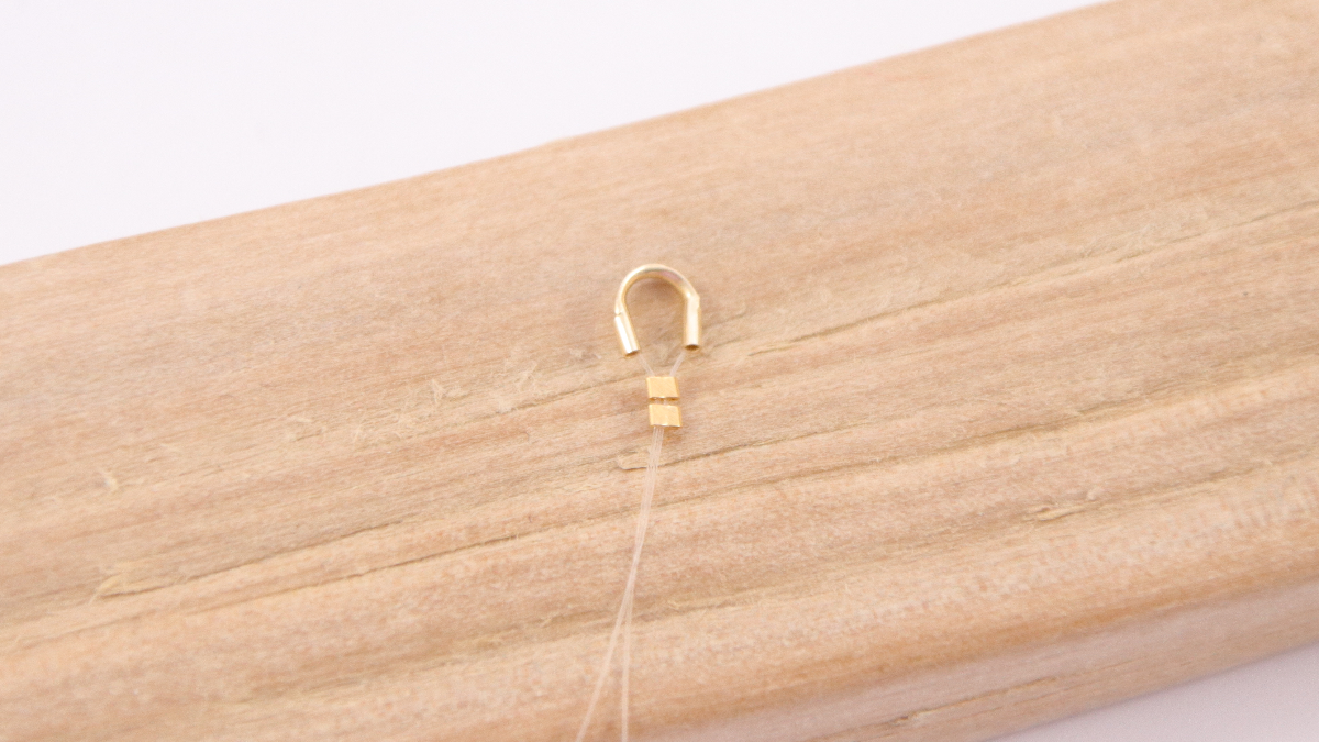 DIY Chaine de lunettes coquillage et perles en Aventurine : Etape 2 DIY Chaine de lunettes coquillage et perles en Aventurine : Etape 2