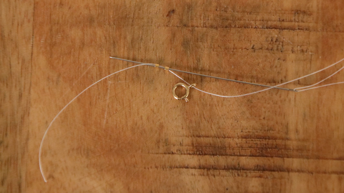 DIY Bracelet fruits en perles de rocailles : Etape 1 DIY Bracelet fruits en perles de rocailles : Etape 1