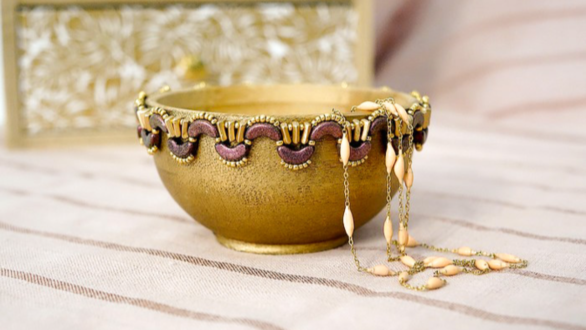 Schéma DIY vide poche Yoko en bois avec perles en verres Arcos et Piros par Puca