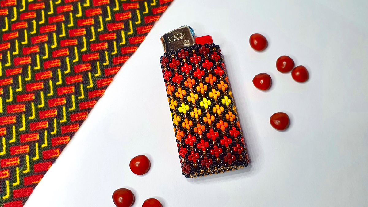 Schéma DIY étui à briquet en perles Miyuki 11/0 avec technique peyote