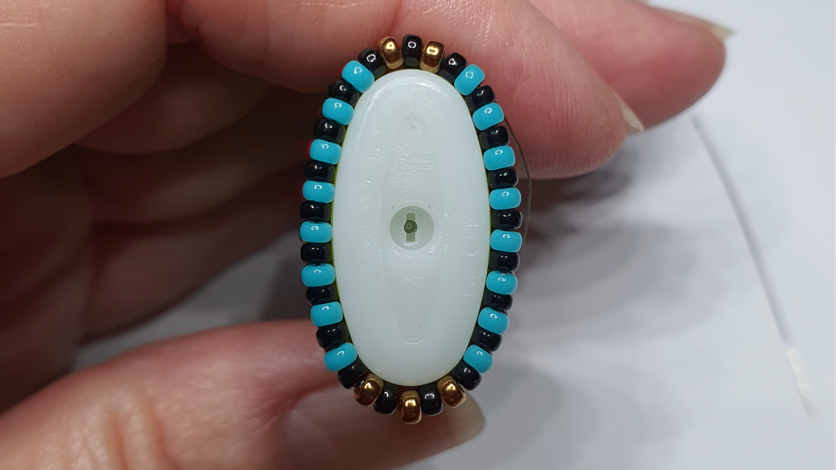 DIY étui à briquet en perles Miyuki 11/0 avec technique peyote : Etape 8