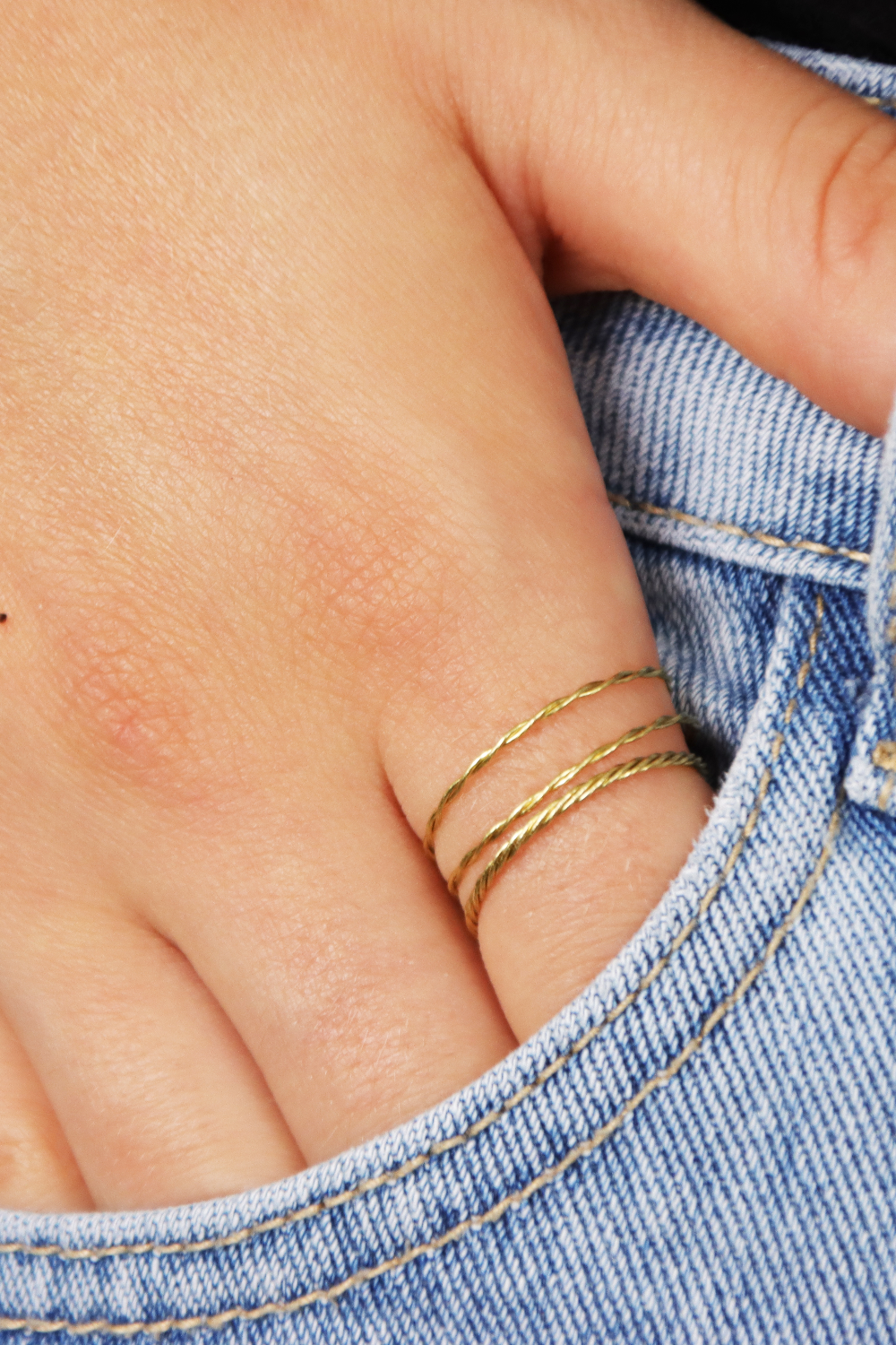 Schéma Tuto Bague fine torsadée pour femme