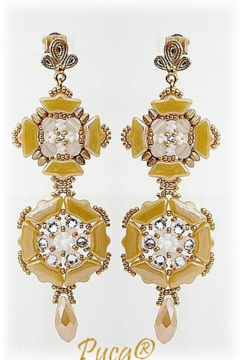 Schéma Boucle d'oreilles Kamala en perles en verre Kalos par Puca Schéma Boucle d'oreilles Kamala en perles en verre Kalos par Puca