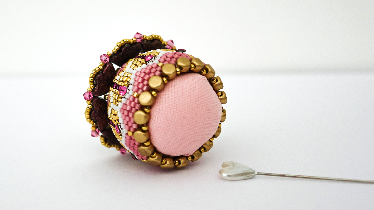 Schéma Pique-aiguilles Kira en perles en verre Kalos par Puca et perles Miyuki