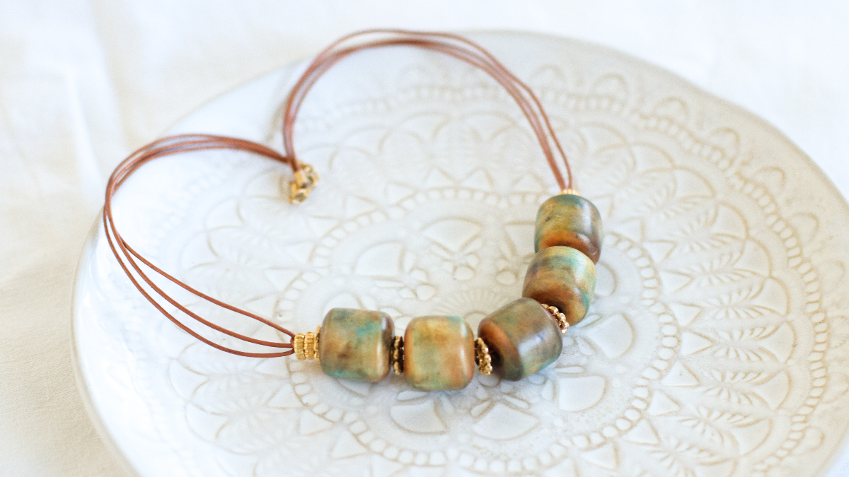 Collier Ancien Années 1950 Avec Perles En Pâte De Verre De Murano Bleues - Bon état
