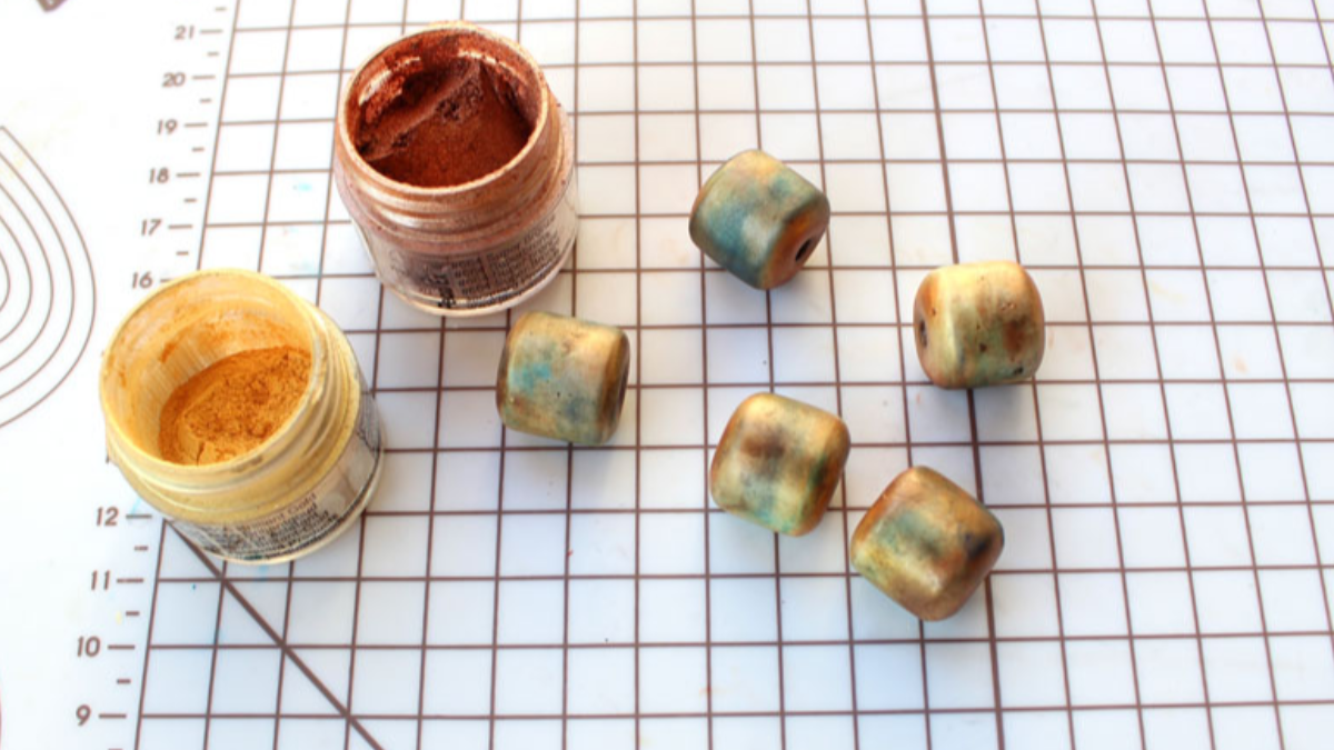 Collier grosses perles en pâte polymère imitation céramique : Etape 8