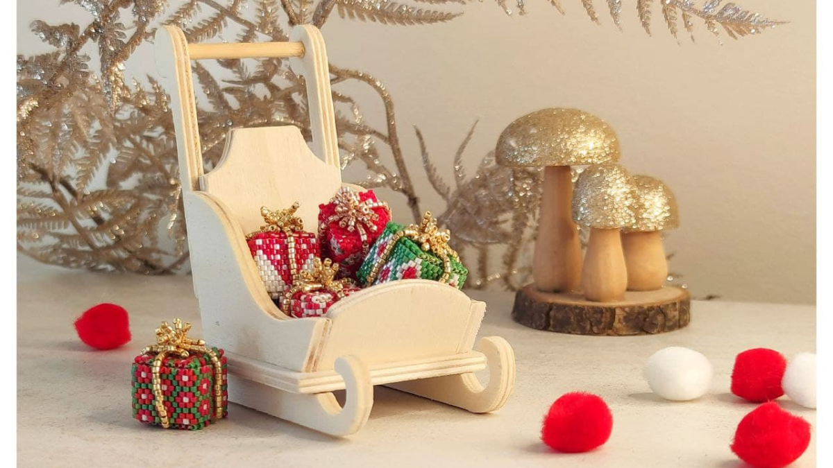 Schéma DIY Paquets cadeaux de Noël en relief en tissage de perles Miyuki Schéma DIY Paquets cadeaux de Noël en relief en tissage de perles Miyuki