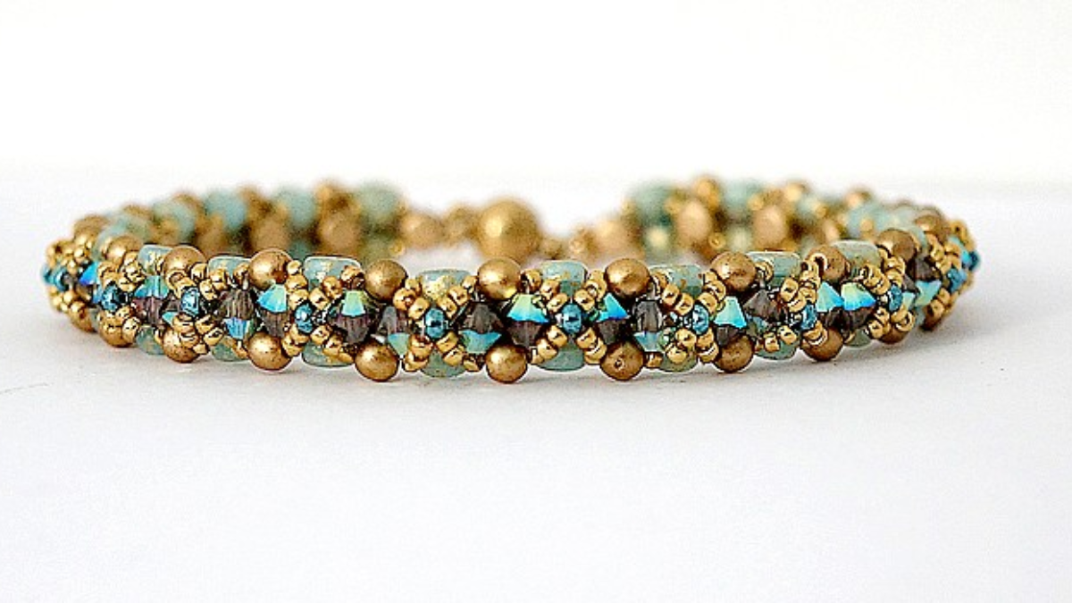 Schéma Bracelet Prince'S en perles Kalos par Puca et toupies PureCrystal Schéma Bracelet Prince'S en perles Kalos par Puca et toupies PureCrystal