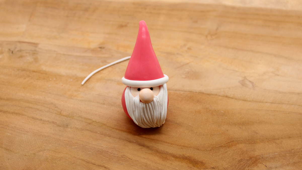 DIY 3 idées de décorations de Noël en pâte Fimo : Etape 14 DIY 3 idées de décorations de Noël en pâte Fimo : Etape 14