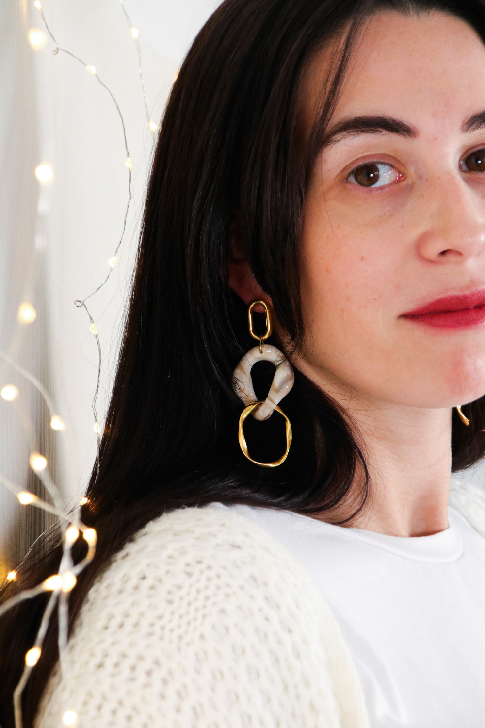 Tuto DIY Boucles d'oreilles pendantes originales en résine et acrylique