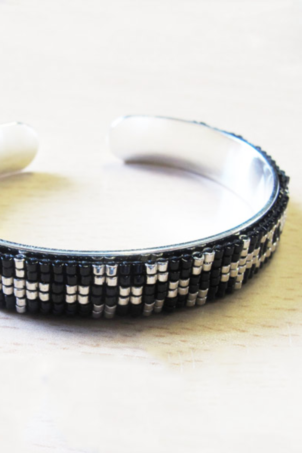 Schéma Bracelet manchette tissé en perles Miyuki Delicas