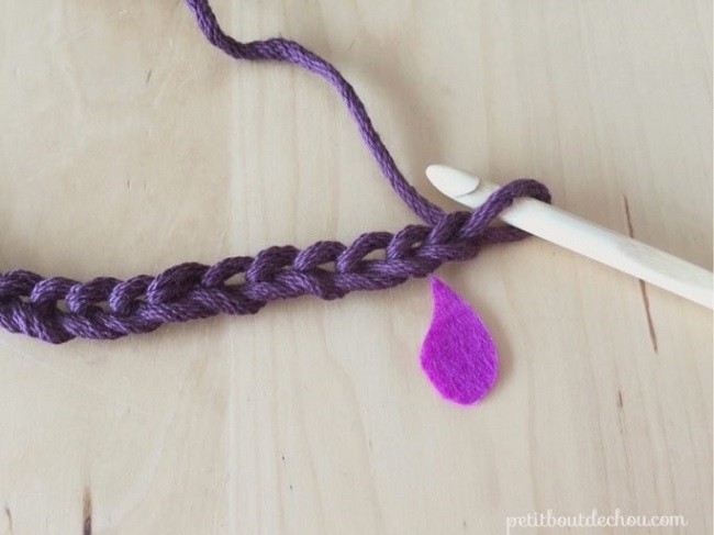 Manique au crochet en point étoile avec du fil coton : Etape 2