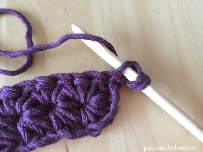 Manique au crochet en point étoile avec du fil coton : Etape 20