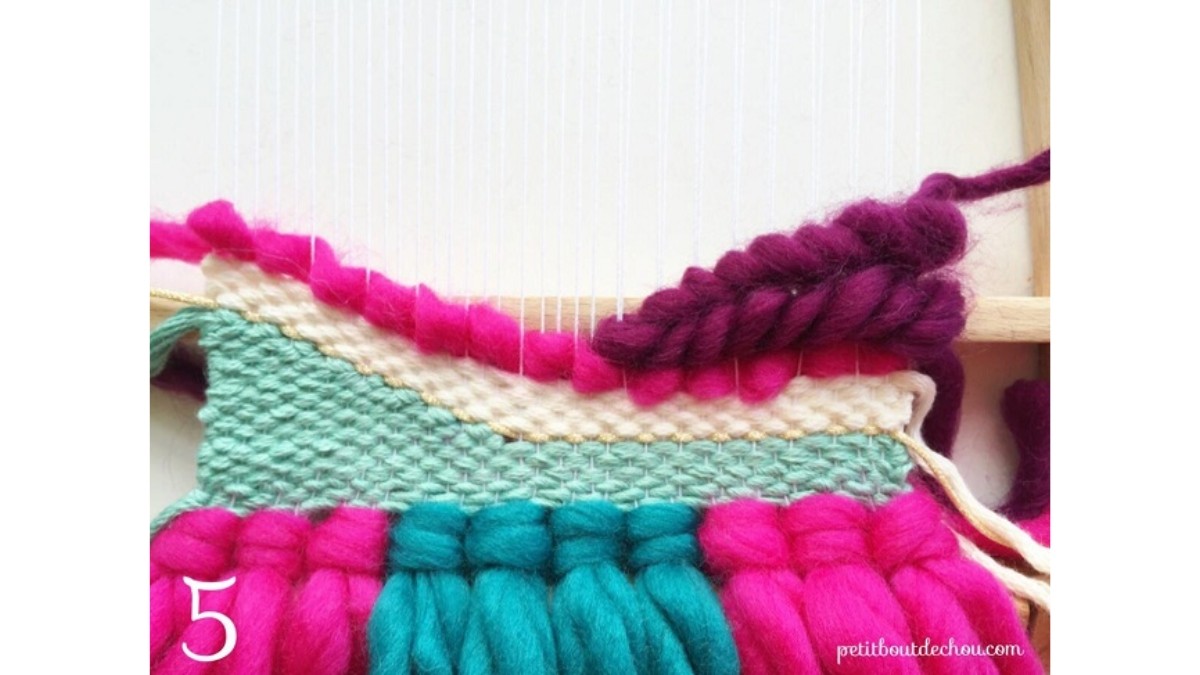 DIY Déco tissage mural : Etape 7 DIY Déco tissage mural : Etape 7