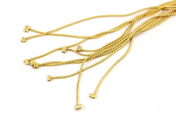 Bracelet Multirangs toupies PureCrystal chaîne serpentine : Etape 2 Bracelet Multirangs toupies PureCrystal chaîne serpentine : Etape 2