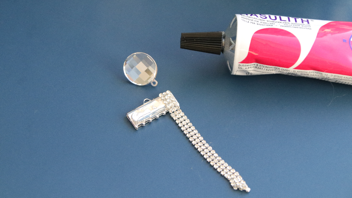 DIY Boucles d'oreilles pendantes Crystal Mesh strass et cabochons PureCrystal : Etape 4