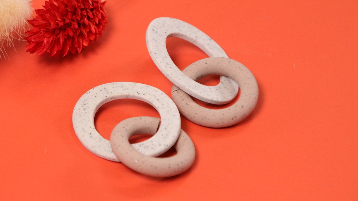 Schéma Boucles d'oreilles maillons interchangeables en pâte polymère