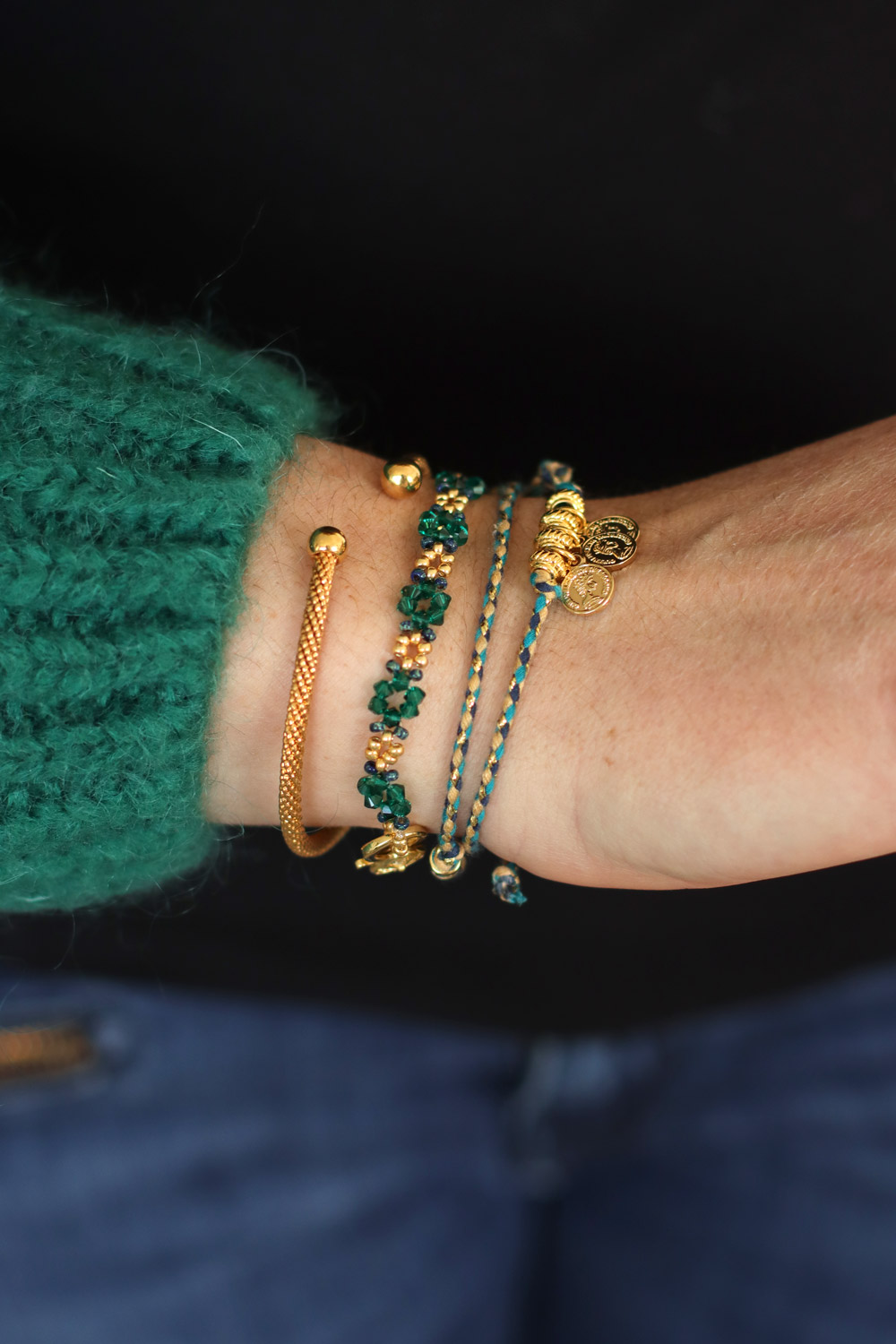 Schéma Bracelet fleurs émeraude en perles toupies PureCrystal