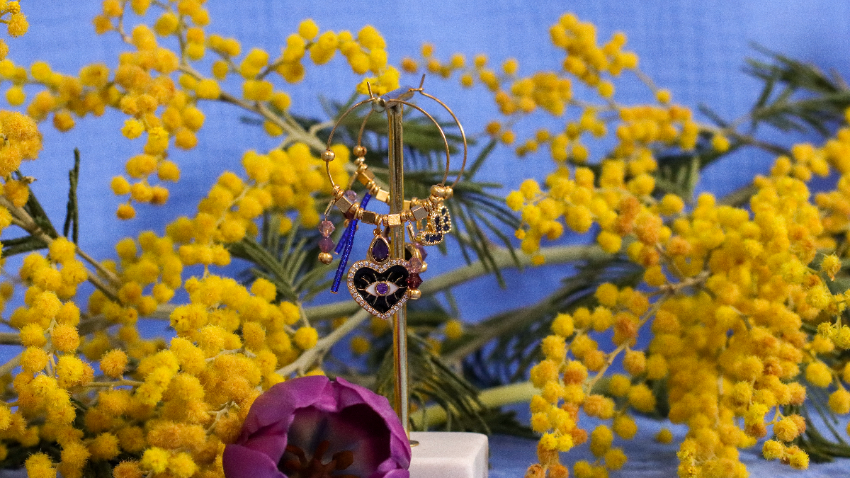 Schéma Duo de boucles d'oreilles pendantes avec breloques zircons, toupies PureCrystal et perles Miyuki