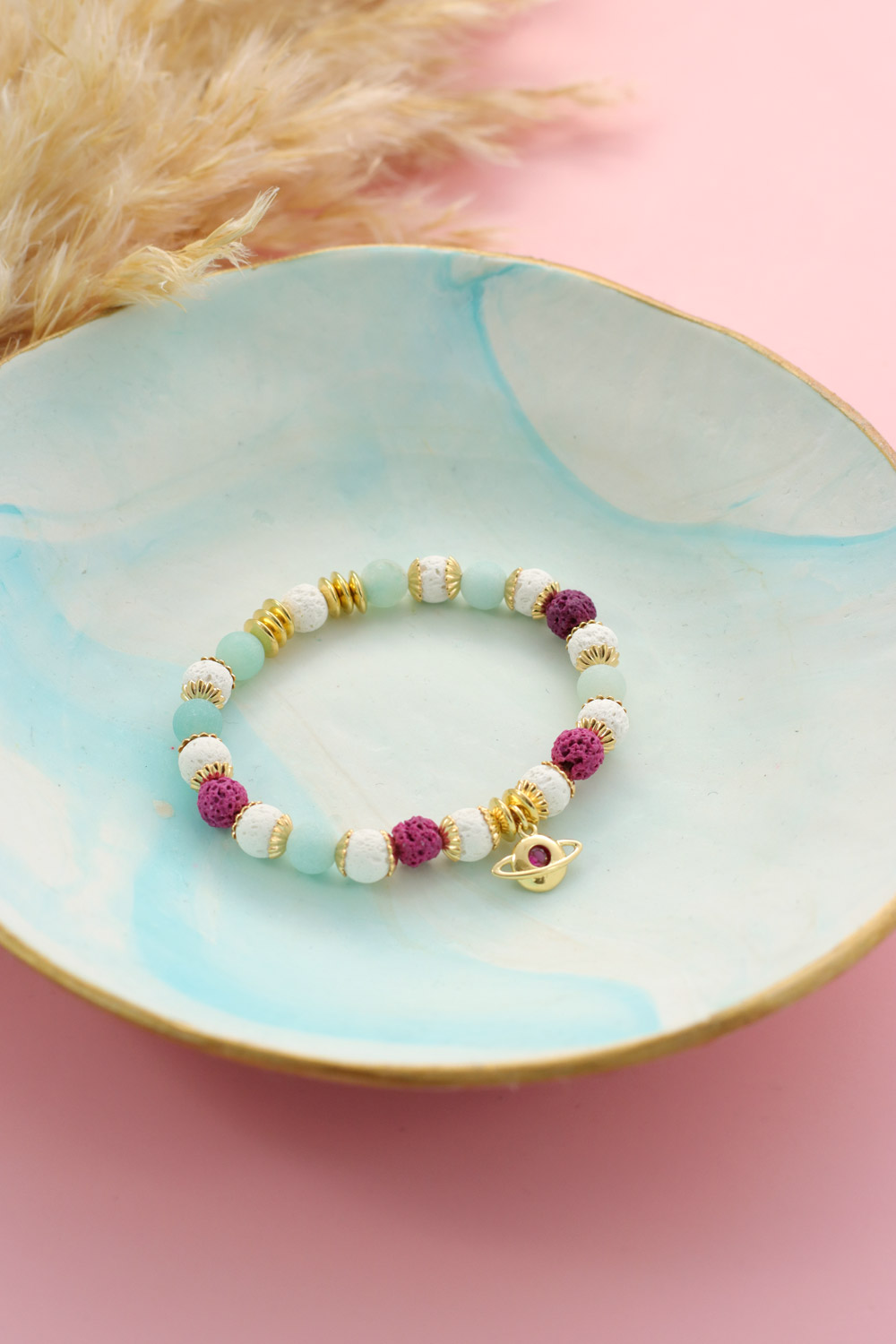 Schéma Tuto Bracelet élastique avec perles en pierre de lave fuchsia Schéma Tuto Bracelet élastique avec perles en pierre de lave fuchsia