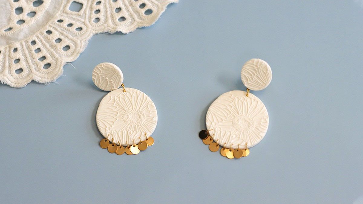 Boucles d'oreilles pâte Fimo avec plaque de texture Moïko