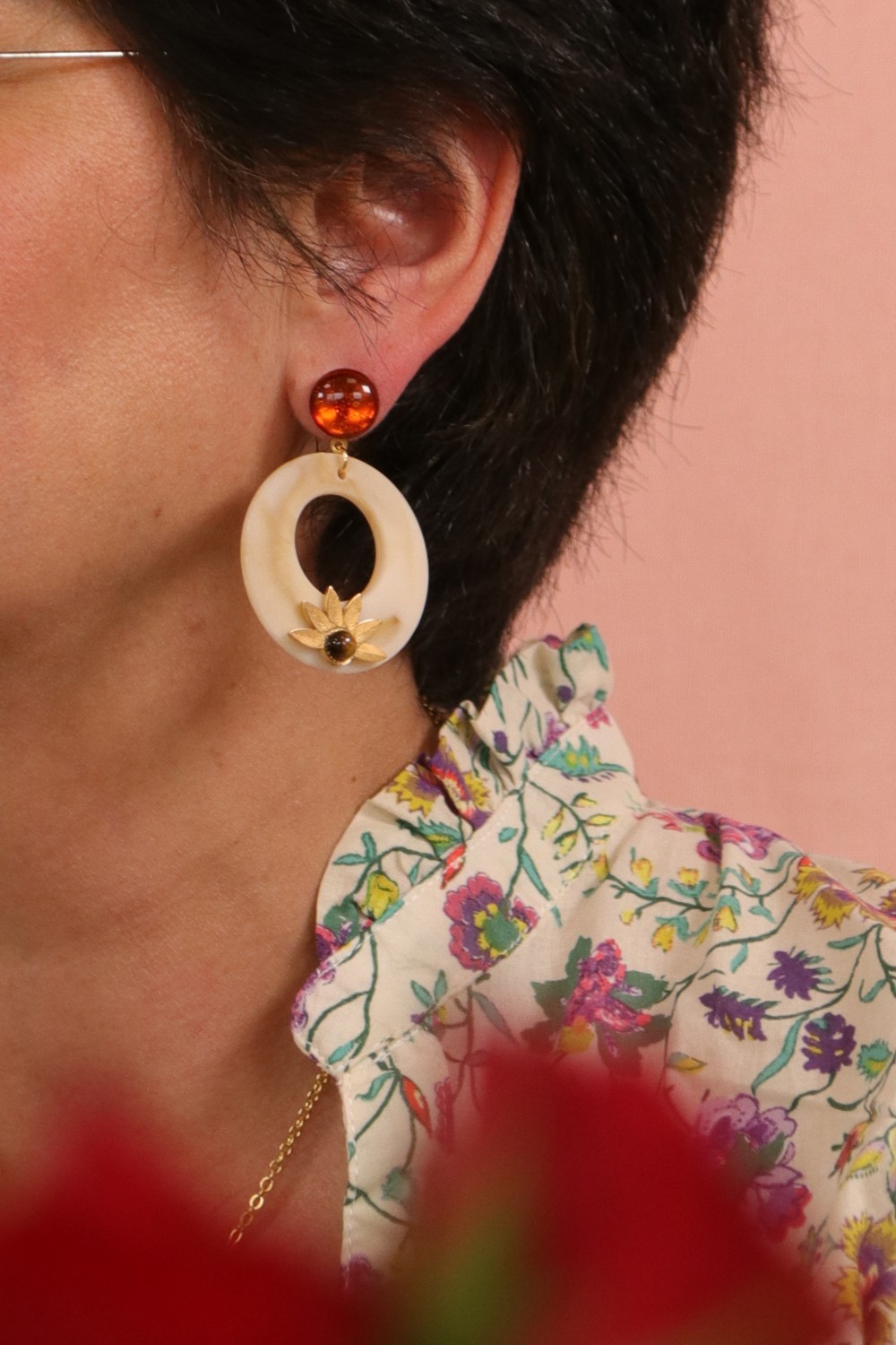 Schéma DIY débutant boucles d'oreilles tendances en résine et acier inoxydable doré