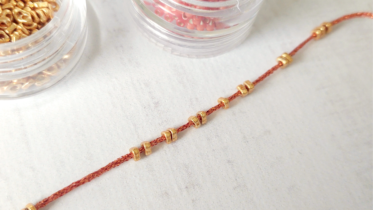 Bracelet multirangs avec fermoir interchangeable Hiilos par Little Mlle : Etape 7