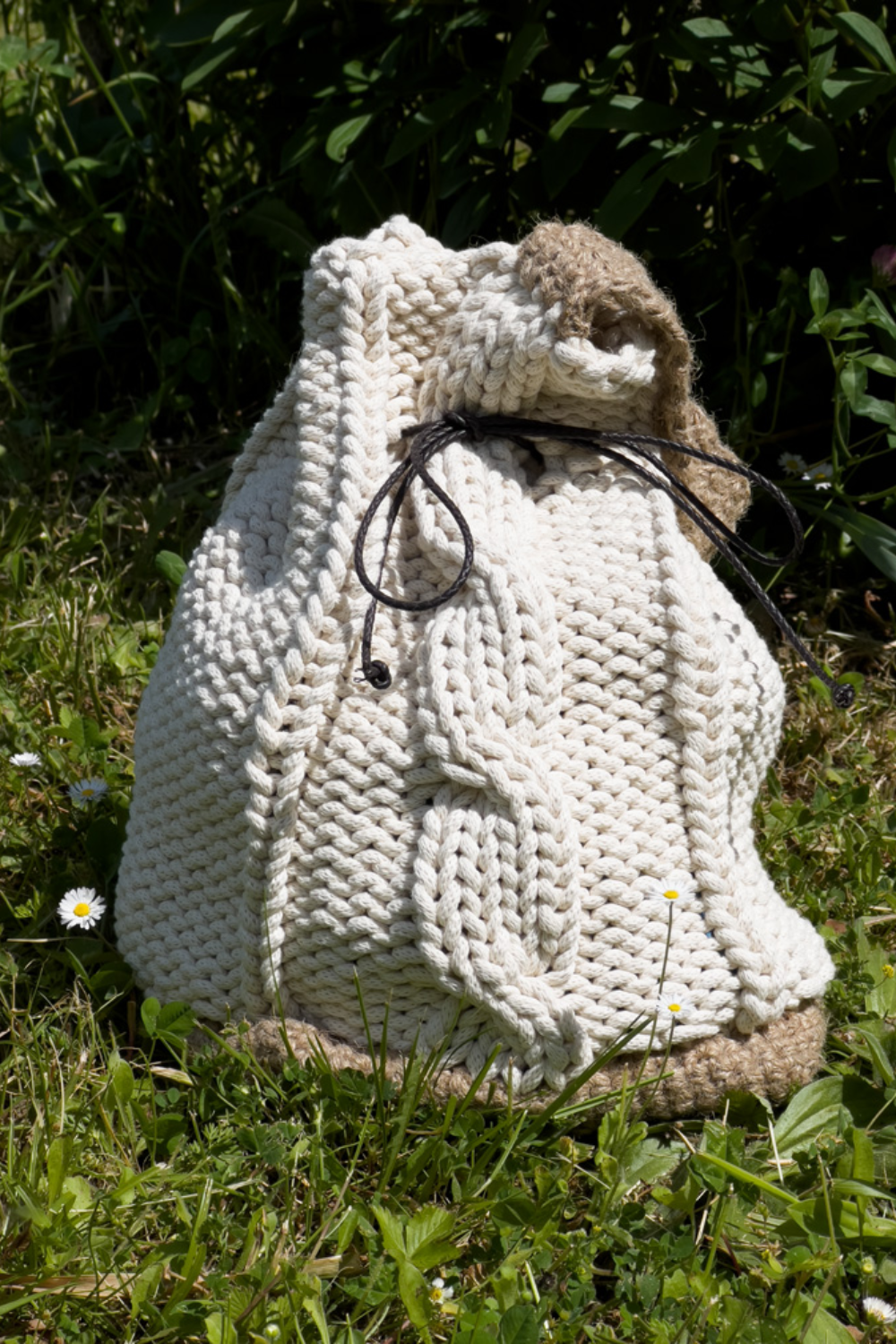 Schéma DIY sac en tricot et crochet avec matières naturelles